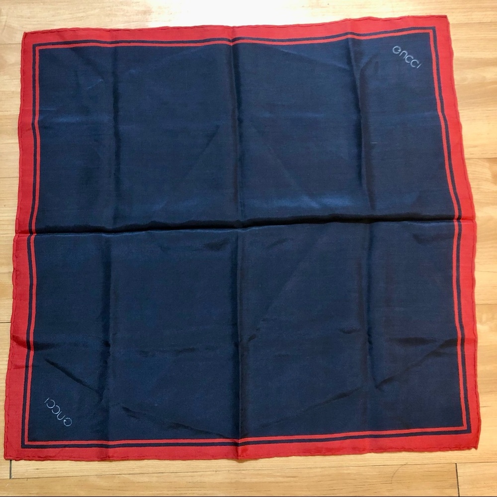 Gucci Vintage 1970s Silk Scarf Navy Blue and Red - Picture 4 of 13